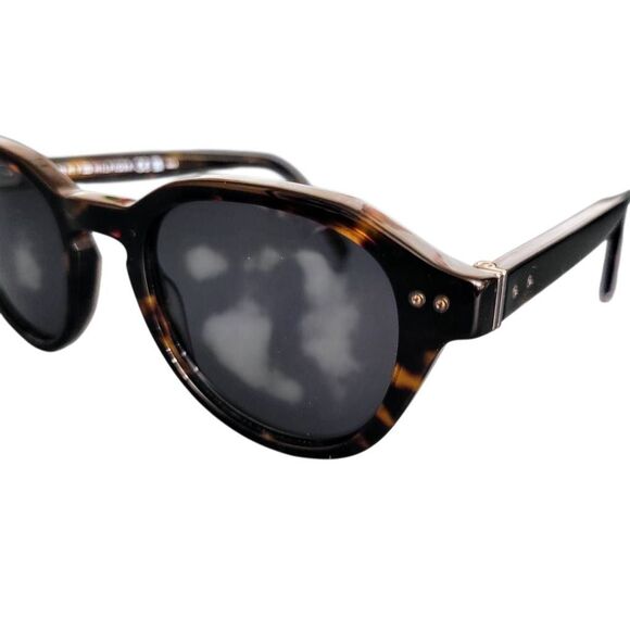 Tommy Hilfiger Tortoise Sunglasses with New Soft Leather Case - Picture 10 of 14